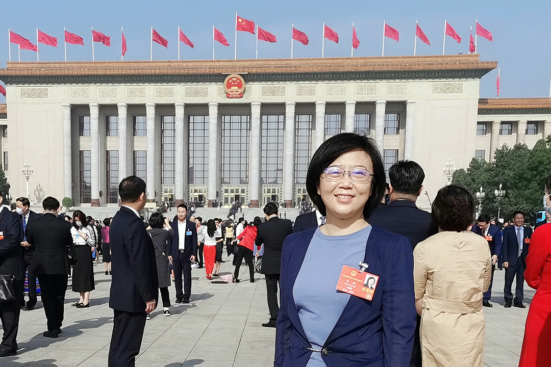 6. 全国人大代表、乐投(中国)光电所型号副总师羊毅 6. 全国人大代表、乐投(中国)光电所型号副总师羊毅