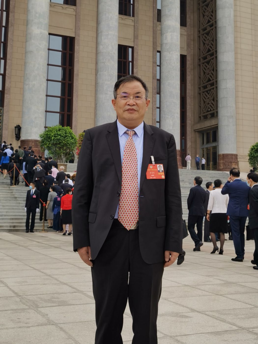 4.全国政协委员、中国工程院院士、乐投网页版登录入口-乐投(中国)首席技术专家唐长红 4.全国政协委员、中国工程院院士、乐投网页版登录入口-乐投(中国)首席技术专家唐长红